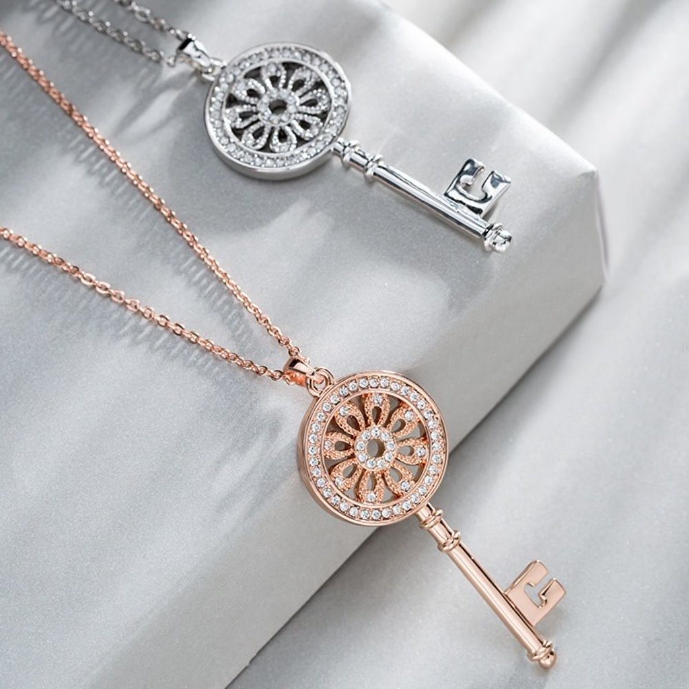 💥Hollow Flower CZ Dainty Micro Pave Silver Plated Necklaces for Women,EVGG1095